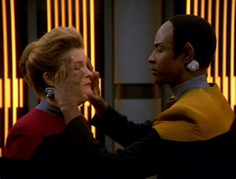 Star Trek Voyager Rewatch Flashback