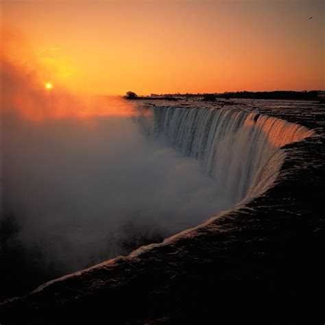 Sunset Niagara Falls Receptour Canada