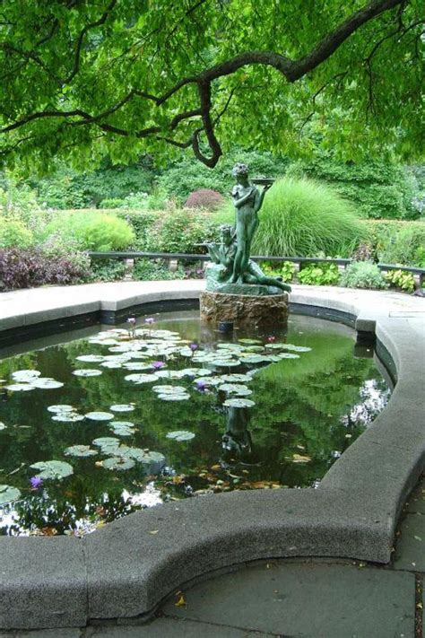 We have had many visitors to our blog referred from this site.thank you guys for your interest and support. The Conservatory Garden in Central Park, Manhattan - The ...