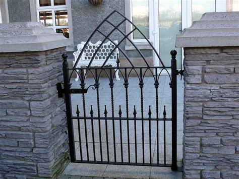 Used (normal wear), 4x6 iron gate any color powder coating paint optional brand new. Iron Gate Designs for Homes - HomesFeed