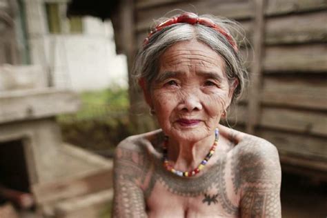 The Story Of Whang Od The Year Old Tattoo Artist Teyxo Style