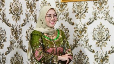 Biodata Dan Profil Dedi Mulyadi Yang Digugat Cerai Anne Ratna Mustika