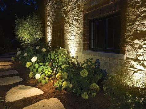 15 diy garden fence ideas. Eye-Catching Light: 22 Landscape Lighting Ideas - Interior ...