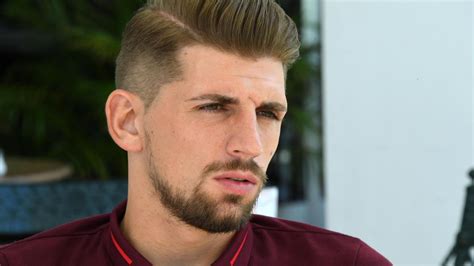 Alors que le losc souhaiterait mettre fin à son prêt à dijon, en vue de se renforcer sans enfreindre l'interdiction de recrutement prononcée par la dncg. Football Xeka de retour à Lille : « Le LOSC est toujours ...