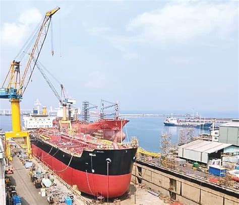 Colombo Dockyard Operations Resume Focusing On Strict Health Guidelines