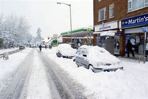 Heavy Snowfall Causes Widespread Disruption Surrey Live
