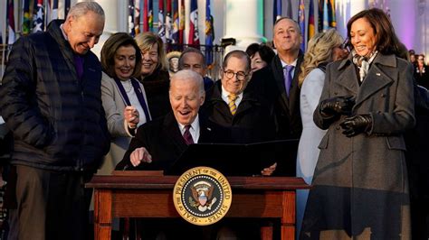 Biden Signs Historic Same Sex Marriage Bill At White House Good Morning America