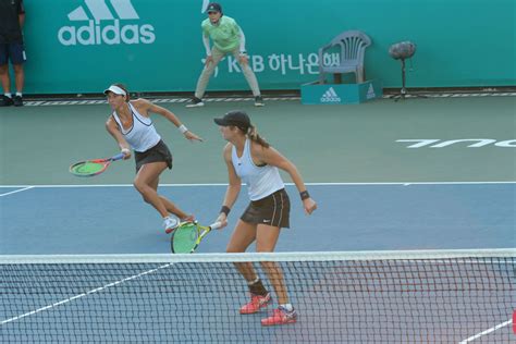 Wta & teamtw player luisa stefani: Luisa Stefani atinge a semi no WTA de Seul, Pigossi também ...