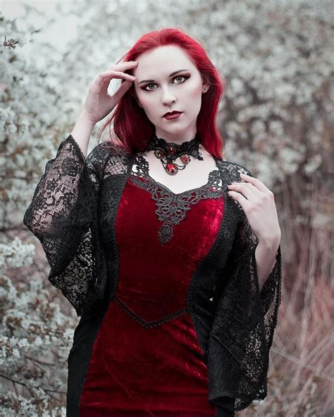 Pin By ¡dark Gothic Macabre On Góticas Gothic Outfits Goth