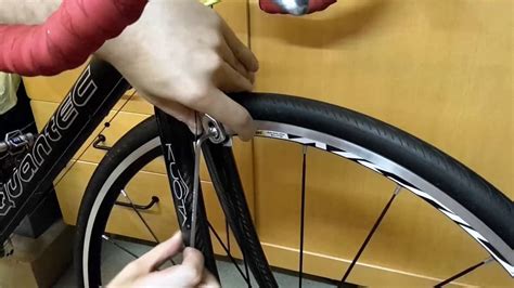 Wann sollte ich meine bremsbeläge wechseln? Bremsbeläge Wechseln Fahrrad Felgenbremse