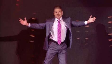 Vince Mcmahon Backstage For Tonights Wwe Raw In Boston Pwmania