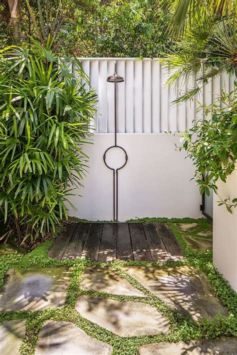 31 Beautiful Outdoor Shower Ideas Stunning Outdoor Shower Designs