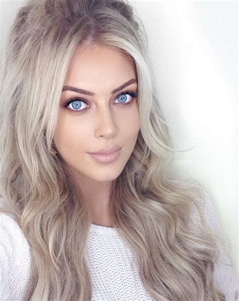 Pin By Nkt23 On Chloe Boucher Beautiful Blonde Oval Face Hairstyles Beautiful Eyes