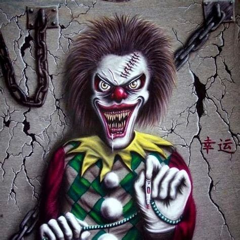 Scary Killer Clowns - YouTube