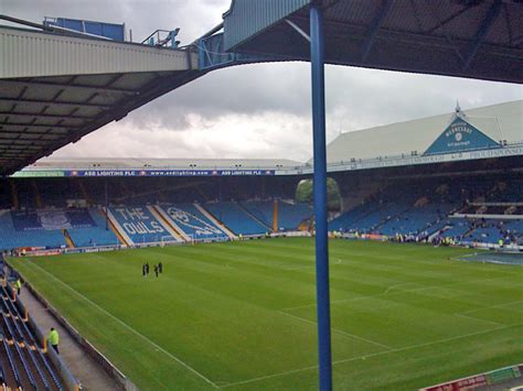 ► elland road stadium‎ (17 c, 83 f). Sheffield Wednesday face Cardiff to secure play-off spot ...