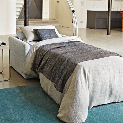 I divani letto poltronesofà sono la soluzione perfetta per chi ha bisogno di flessibilità o ha problemi di spazio. poltronesofà - Poltrone