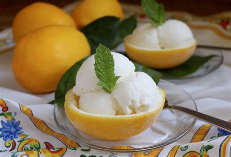 Lemon Ice Cream In Lemon Shell Lemon Recipes Orange Ice Cream Lemon