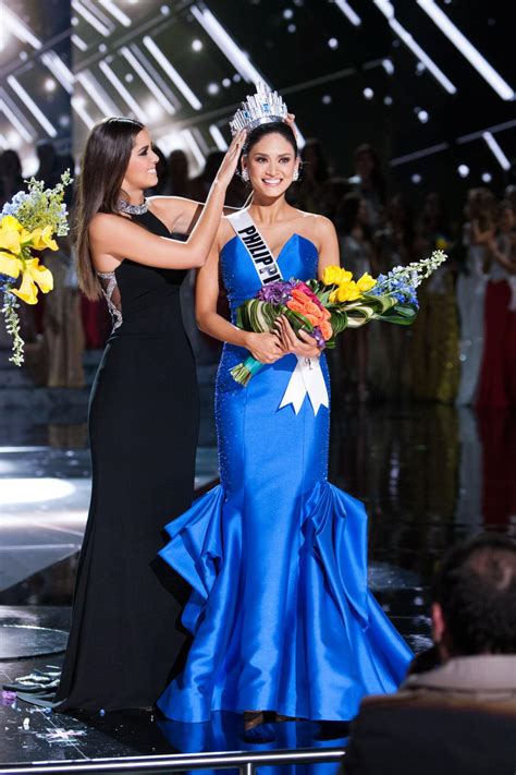 See Miss Philippines Pia Alonzo Wurtzbach Miss Universe 2015 Crowning