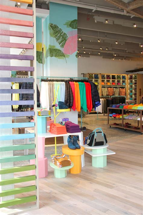 These color combinations are found in art deco neighborhoods, most famously in miami beach. » BEACH STORES! United Colors of Benetton flagship store ...
