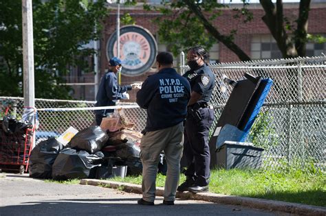 The vehicle was found around 7 a.m. Man shot to death in NYCHA housing alley - amNewYork