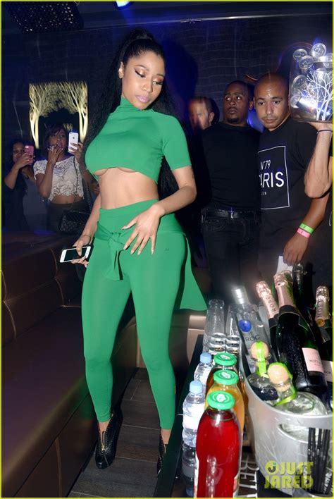 Photo Nicki Minaj Shows Off Underboob After Beyonce 13 Photo 3196276 Just Jared