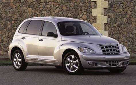 Used 2005 Chrysler Pt Cruiser Pricing And Features Edmunds