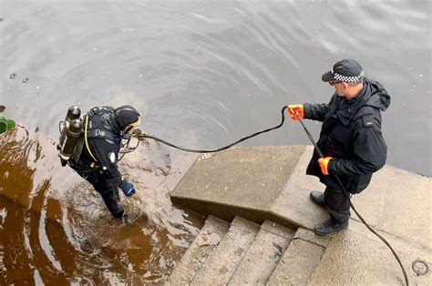 Video Police Divers Join Search For Missing York Man Yorkmix