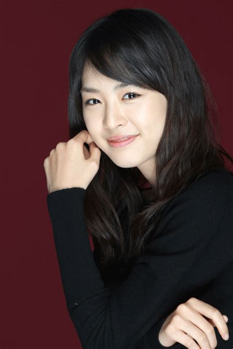 She is most known for her work in the television series east of eden (2008), phantom (2012), miss korea (2013), the package (2017). » Lee Yeon Hee » Korean Actor & Actress