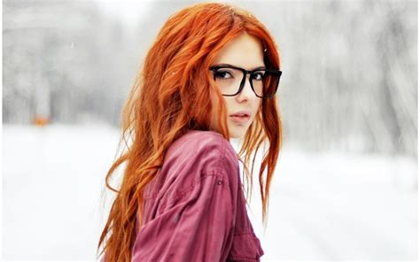 4595934 model women snow pale long hair women outdoors redhead glasses ebba