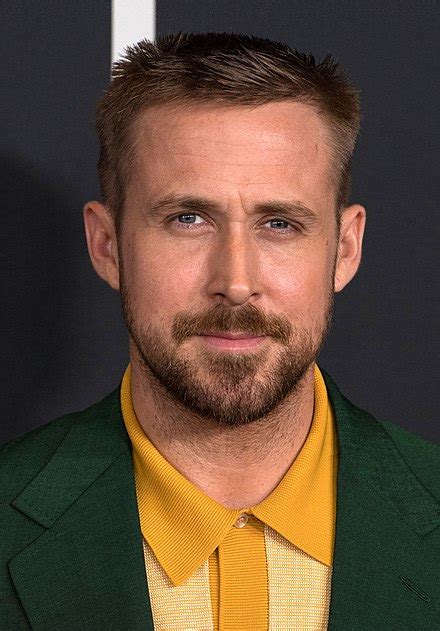 Ryan Gosling Height In Ft Feet Cm And Meters — Mrheight