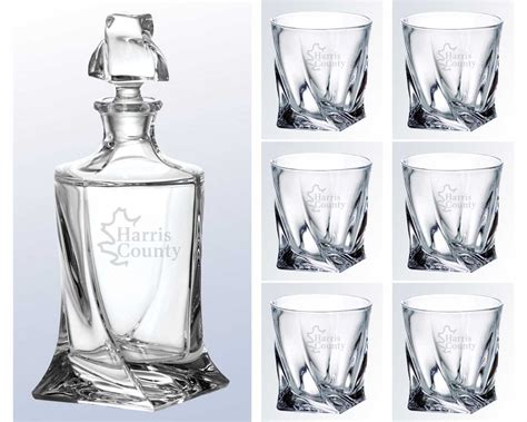 Engraved Crystal Swoop Whiskey Decanter With Stopper With 4 Or 6 Glasses