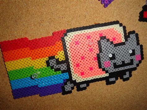 Perler Bead Patterns Beading Patterns Hama Beads Pixel Art Art Perle Nyan Cat Beads