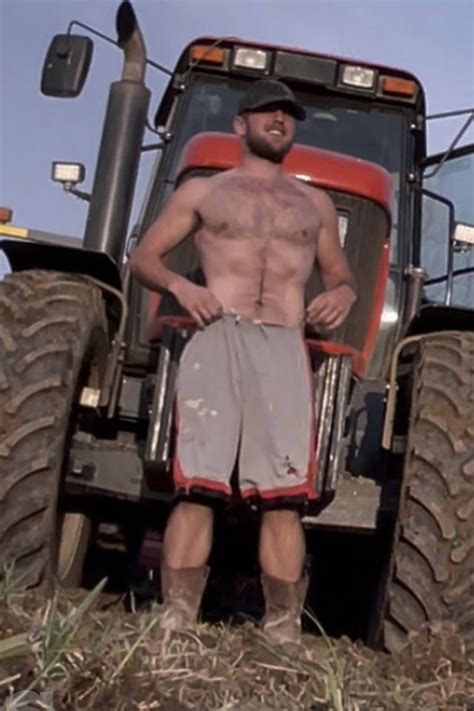 Pin By Abel On Blue Collar Rednecks Country Guys In 2021 Farmers Tan