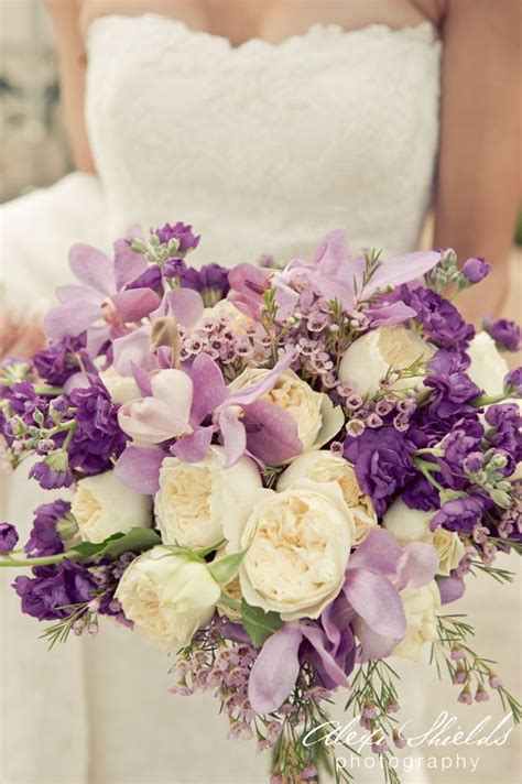 Purple Wedding Bouquets With Pretty Details Modwedding