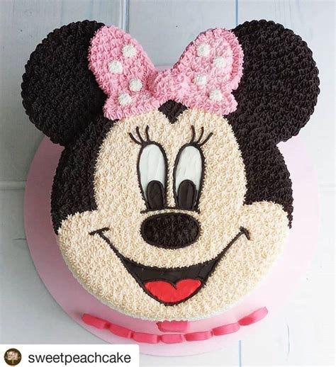 22 Cute Minnie Mouse Cake Designs The Wonder Cottage Minnie Mouse