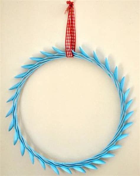 Diy Spoon Wreath Spoon Wreath Plastic Spoons Spoon Craft