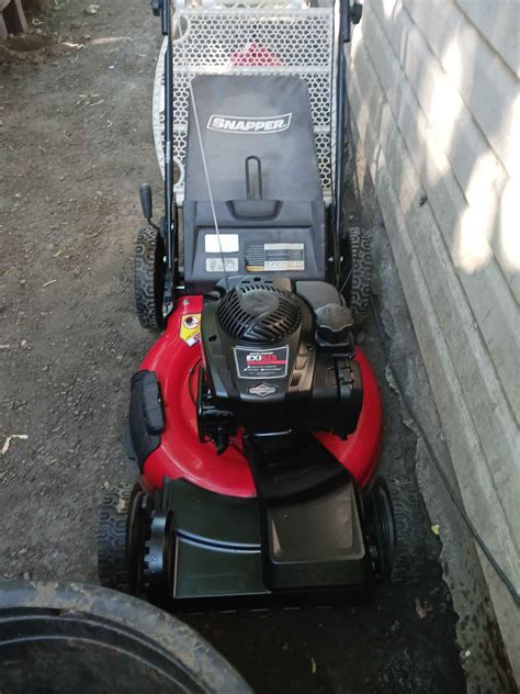 Snapper Exi 625 Awd Self Propelled Lawn Mower With Bag Lawn Mowers