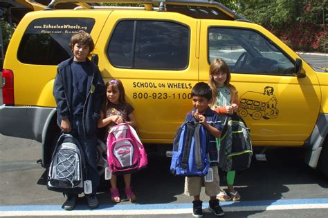 School on Wheels | Tutoring Homeless Children Since 1993 | Homeless children, School, Volunteer work