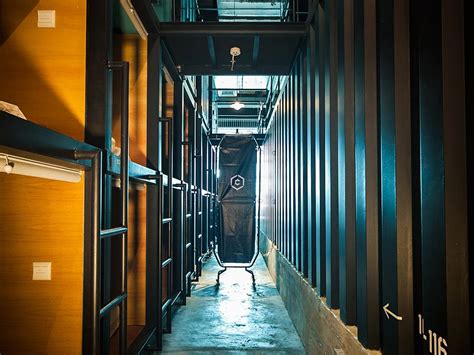 This place is ideal for frequent travelers to freshen up and rest in between flights. Capsule by Container Hotel at klia2, gallery 1 | Malaysia ...