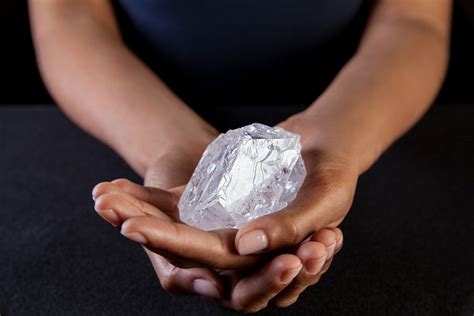 1109 Carat ‘lesedi La Rona Rough Diamond Could Realize 70 Million At