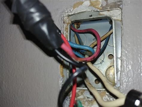 Probably a simple wiring question overclockers uk forums. Red, blue, white wires in Light switch