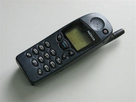 It features a similar, simpler, revamped user interf. How many Nokia 5110 screens does it take to fill an iPhone ...