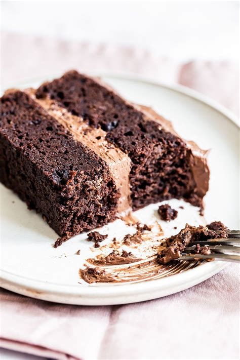 This chocolate cake is everything a chocolate cake needs to be. 0 Best Chocolate Cake | Chocolate cake recipe moist ...