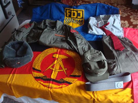 GDR Lot Of 10 Items Of A NVA Combat Unit Battalion Catawiki