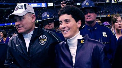 Kathy Miles Lifestyle The Ongoing Allegations Against Les Miles