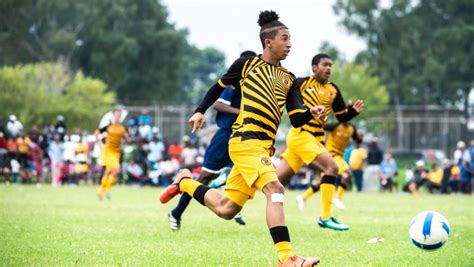 Game log, goals, assists, played minutes, completed passes and shots. Zwane pays tribute to James - Kaizer Chiefs
