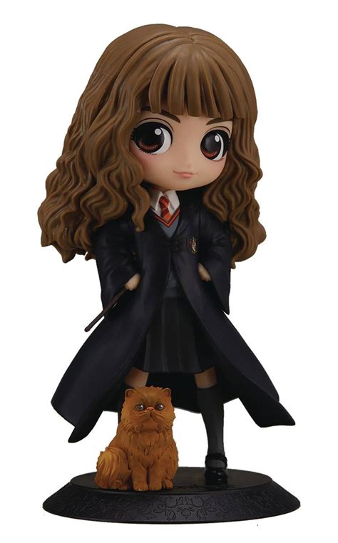 Harry Potter Q Posket Hermione Granger Collectible Pvc Figure [with Crookshanks]