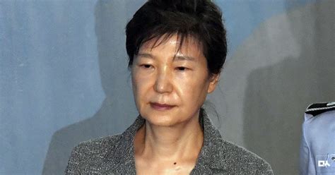 대법원, 박근혜 국정농단 재상고심 선고. 박근혜, 오늘 선고 공판도 안 나온다…불출석 사유서 제출 ...