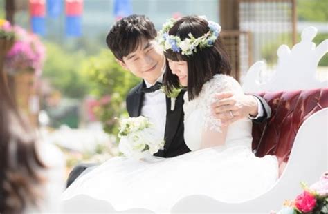 Though gong shim has a heart of gold, she's resigned to living under the shadow of her sister gong mi, who inherited both beauty and brains. Girl's Day's Minah Transforms Into A Beautiful Bride For ...