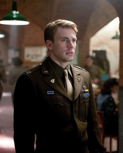 Steve Rogers In Military Uniform Chris Evans Chris Evans Captain